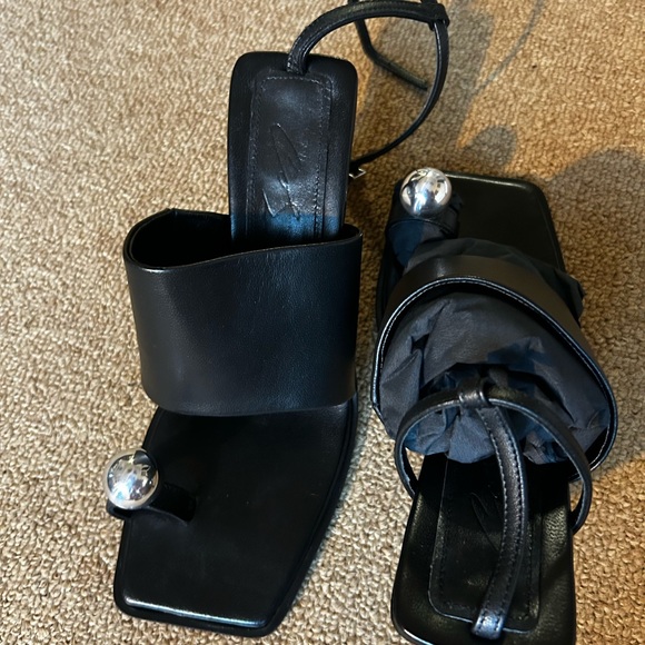 COS Heels - Picture 4 of 5